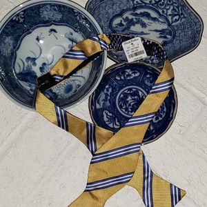 Brooks Brothers Novelty Octopus Bow Tie